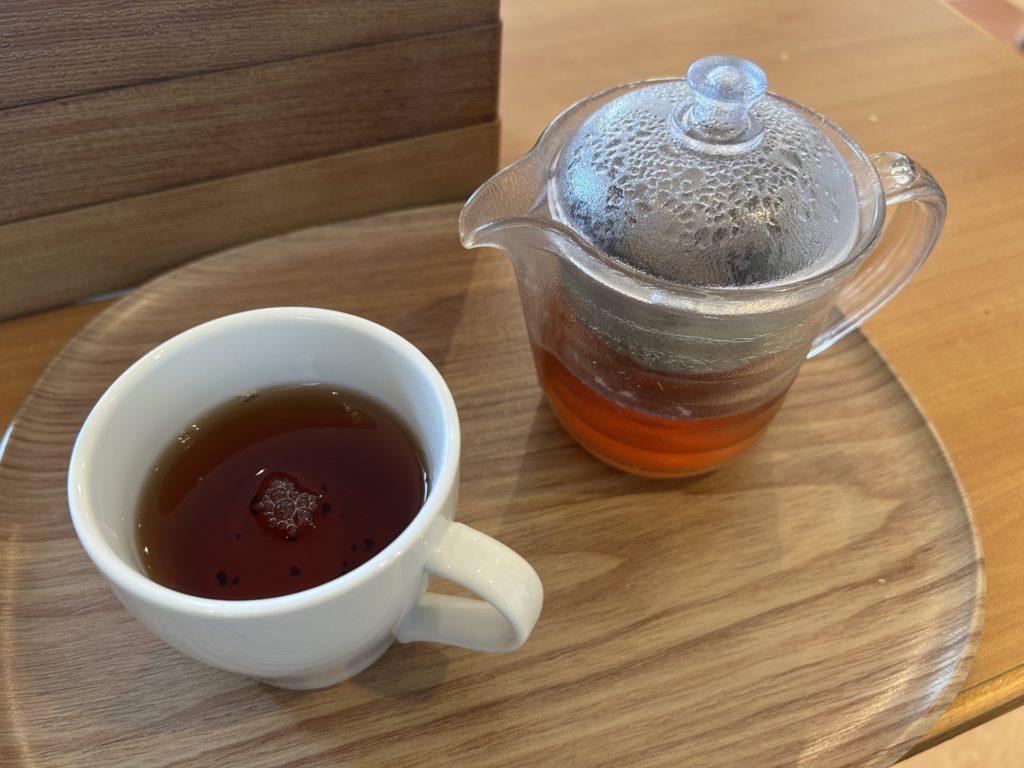 洋食を中心とした多彩なメニュー