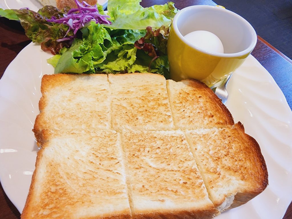 トーストや焼き菓子の人気メニュー紹介